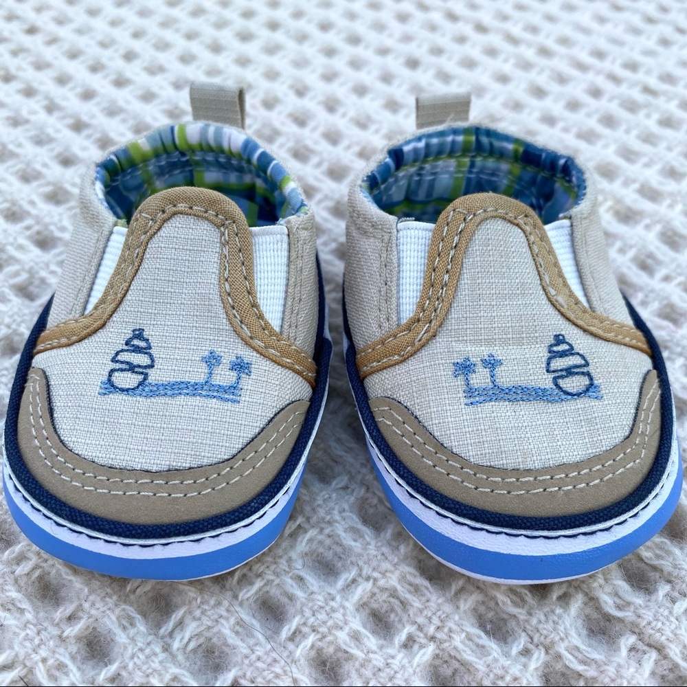 Free Add-on Newborn size baby sailboat shoes